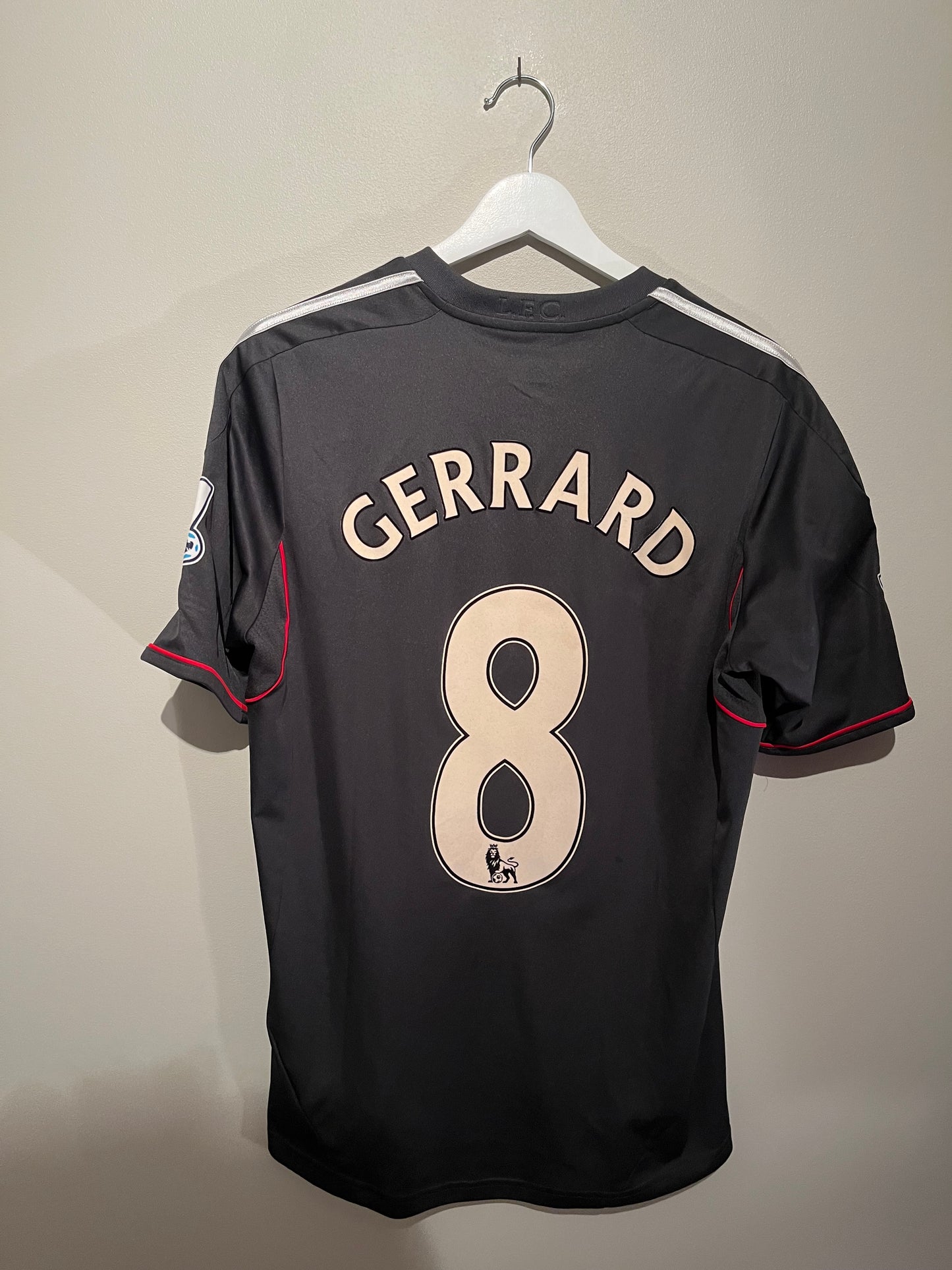 Liverpool away 2011/2012 #8 Gerrard (S) 8/10