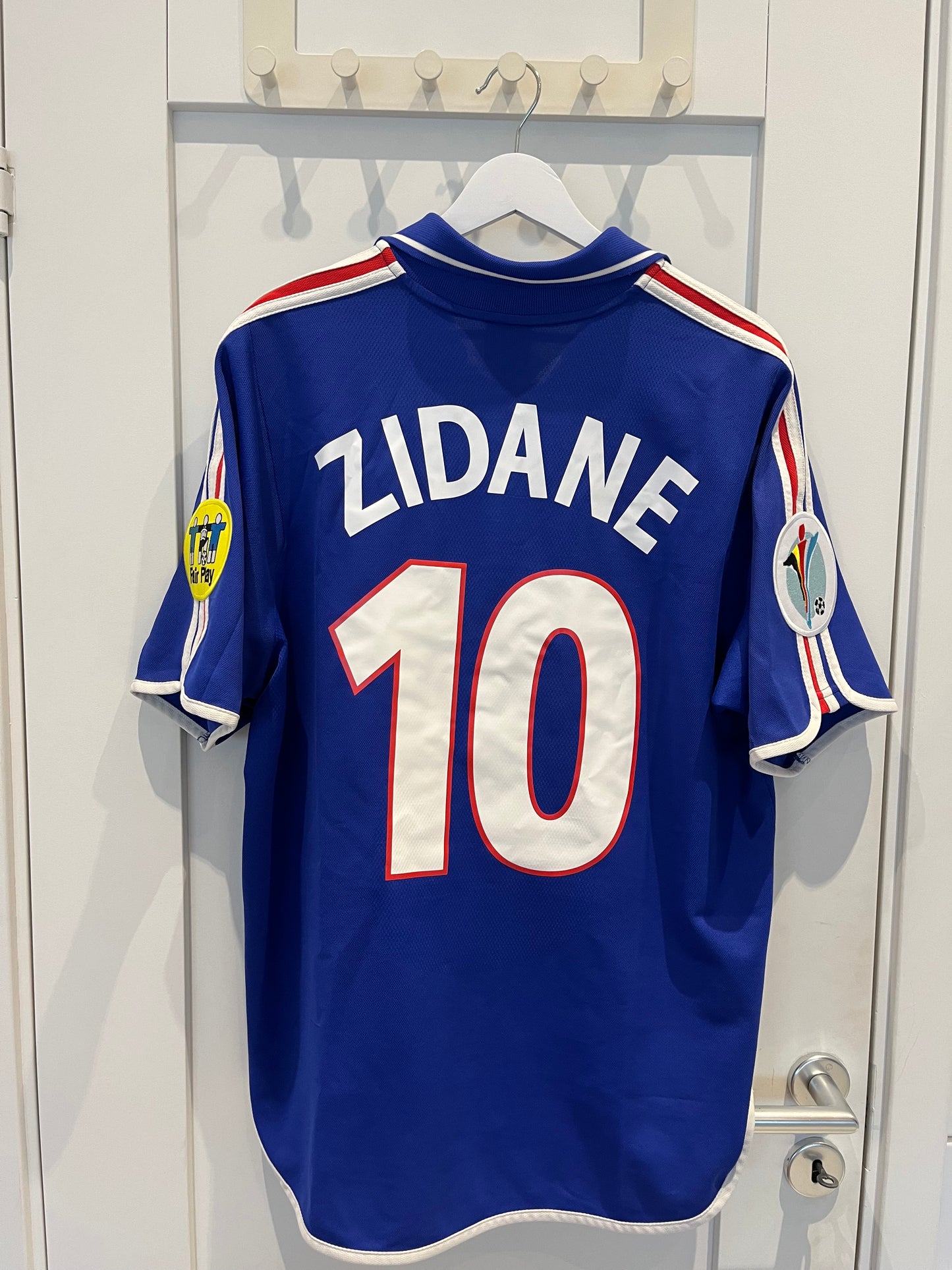 Frankrike hjemmedrakt 2000 #10 Zidane (M) 8/10