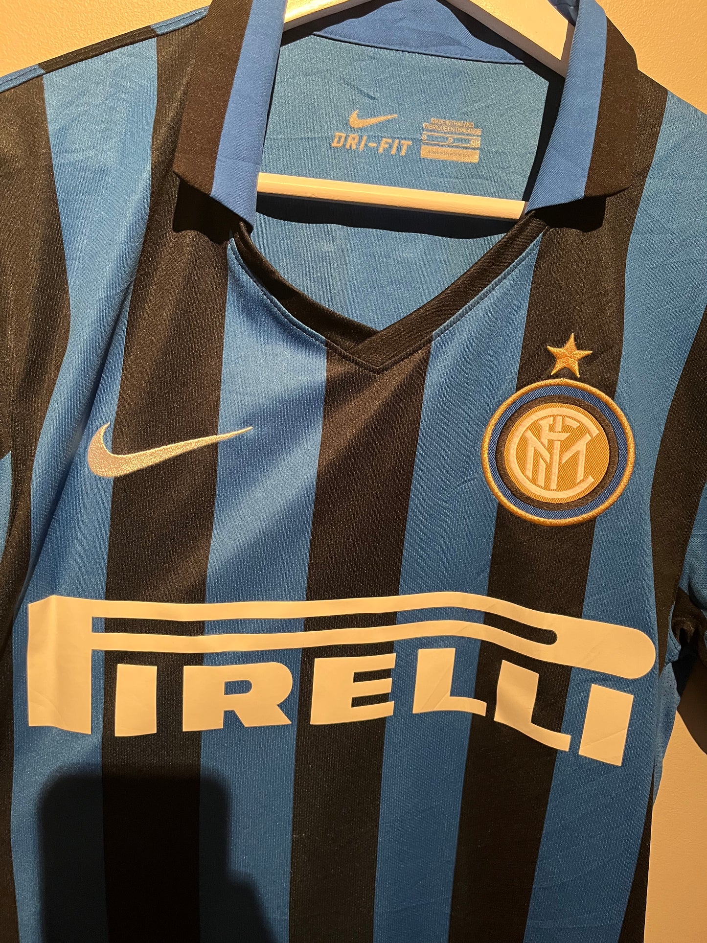 Inter Milan home 15/16 #6 Fresi (S) 8/10