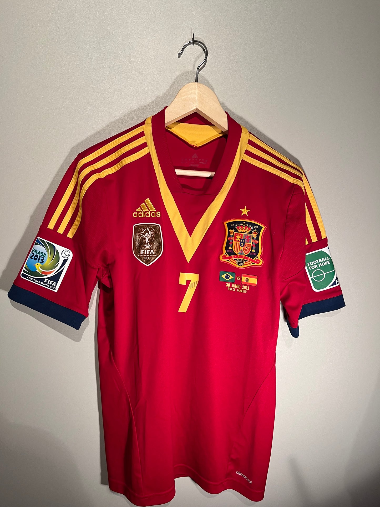 Spania hjemmedrakt 2013 #7 David Villa (M) 8/10