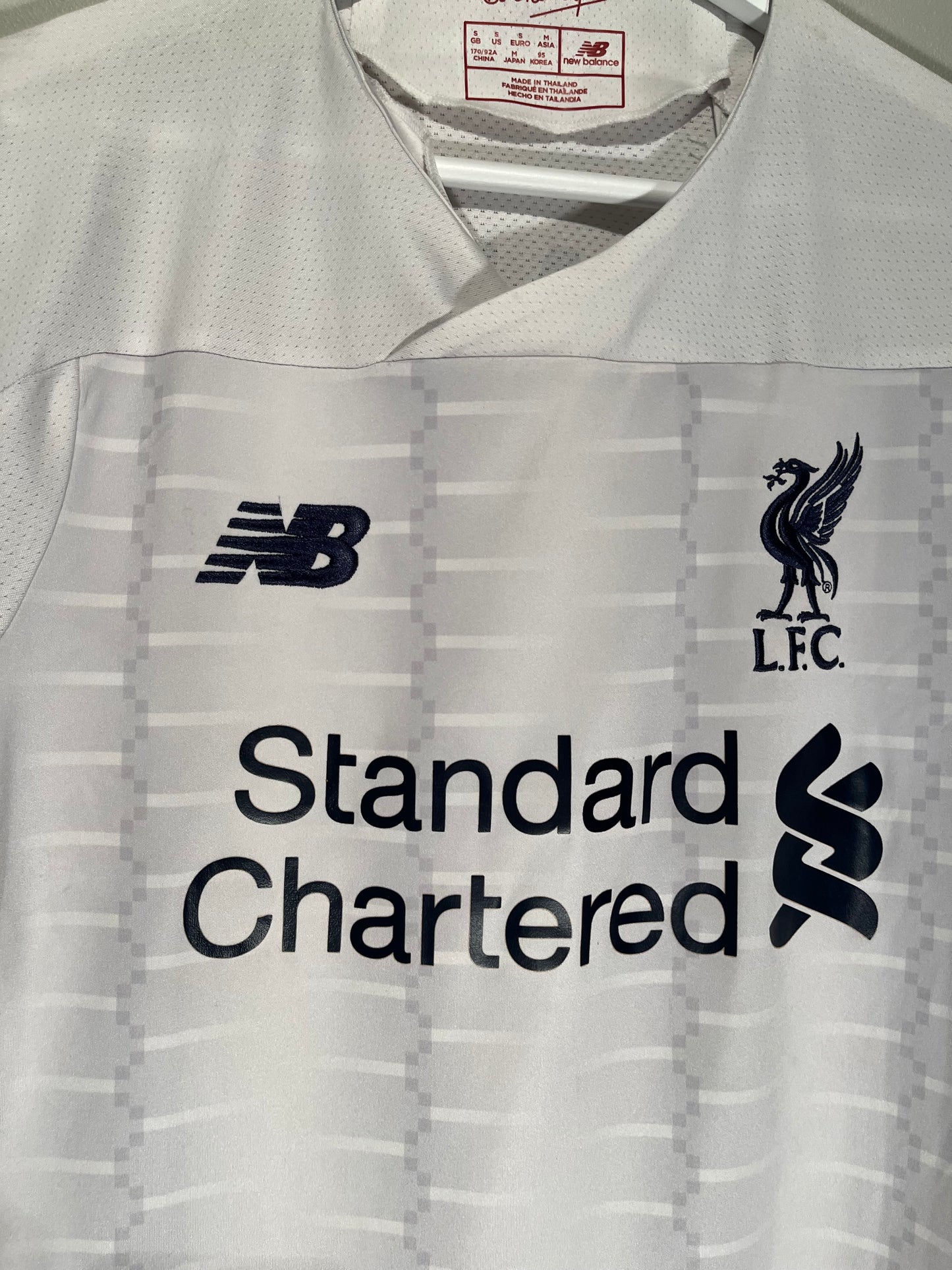 Liverpool away 19/20 #10 Mane (S) 7/10