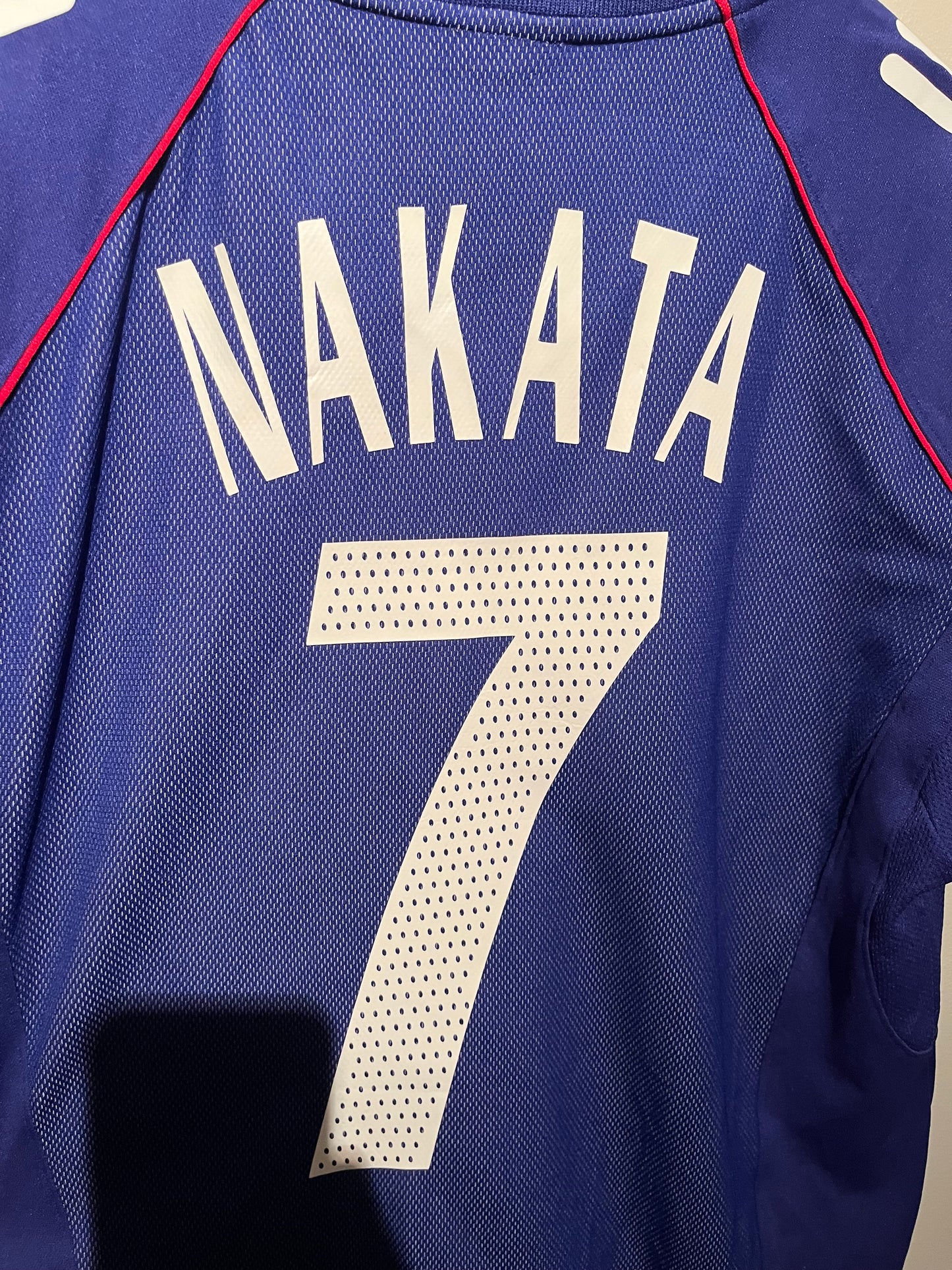 Japan home 2002 #7 Nakata (S) 8/10