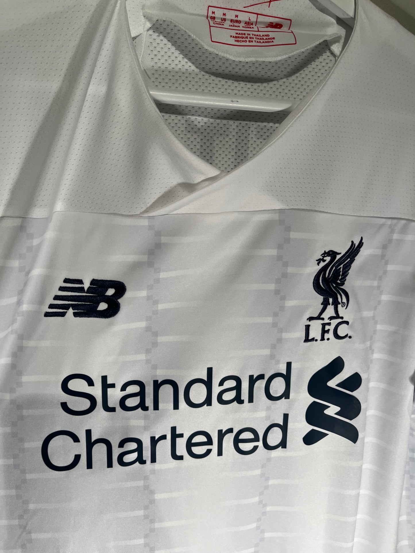 Liverpool away 19/20 #8 Keita (M) 8/10