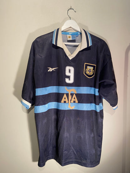 Argentina away 99/00 #9 Batistuta (XL) 7/10