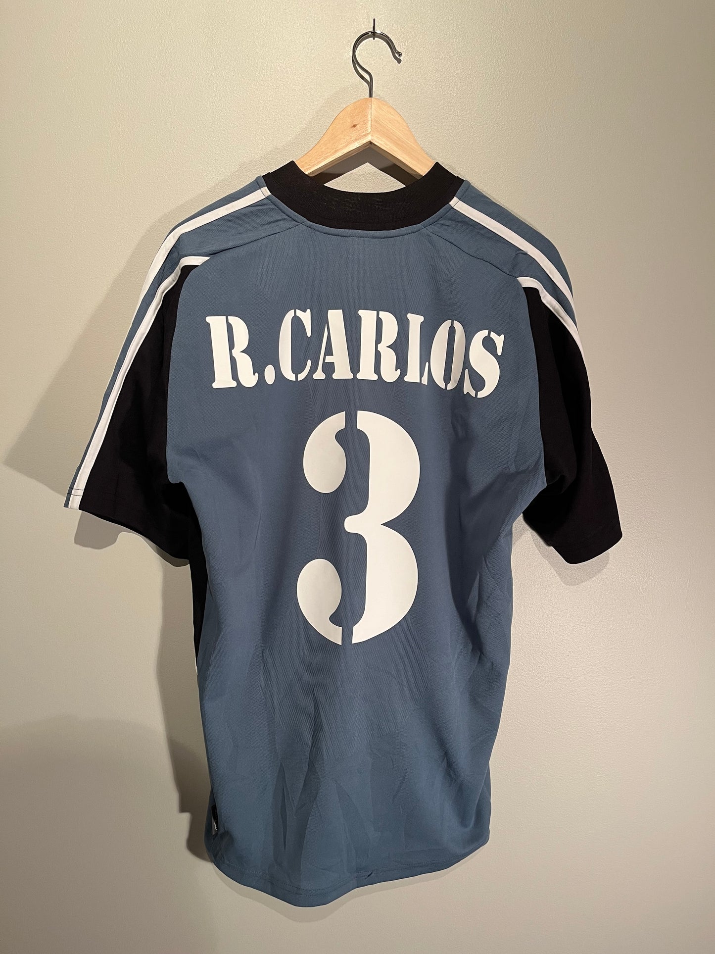 Real Madrid third 2001/2002 #3 Roberto Carlos (S) 8/10