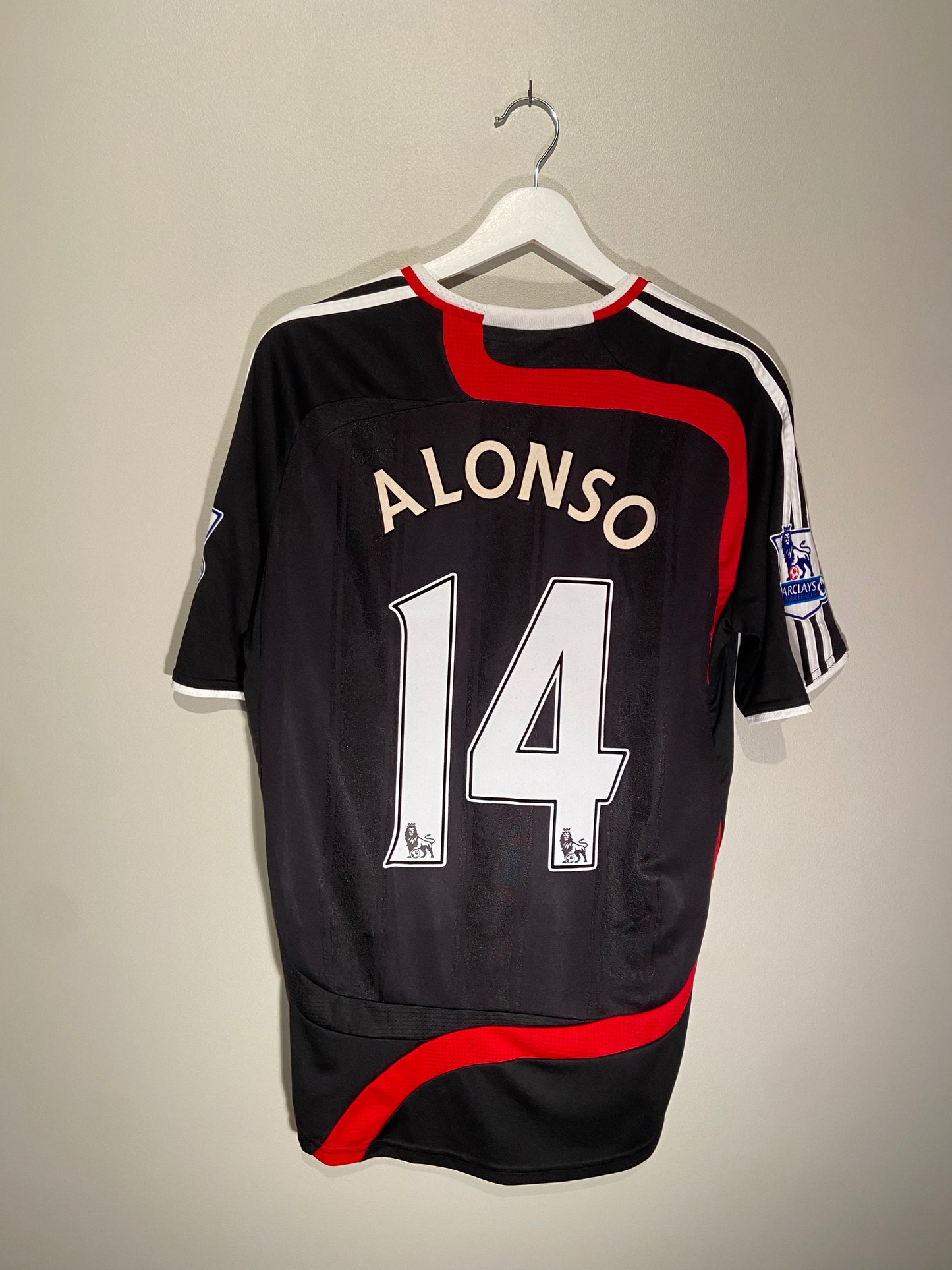 Liverpool third 07/08 #14 Alonso (L) 7/10