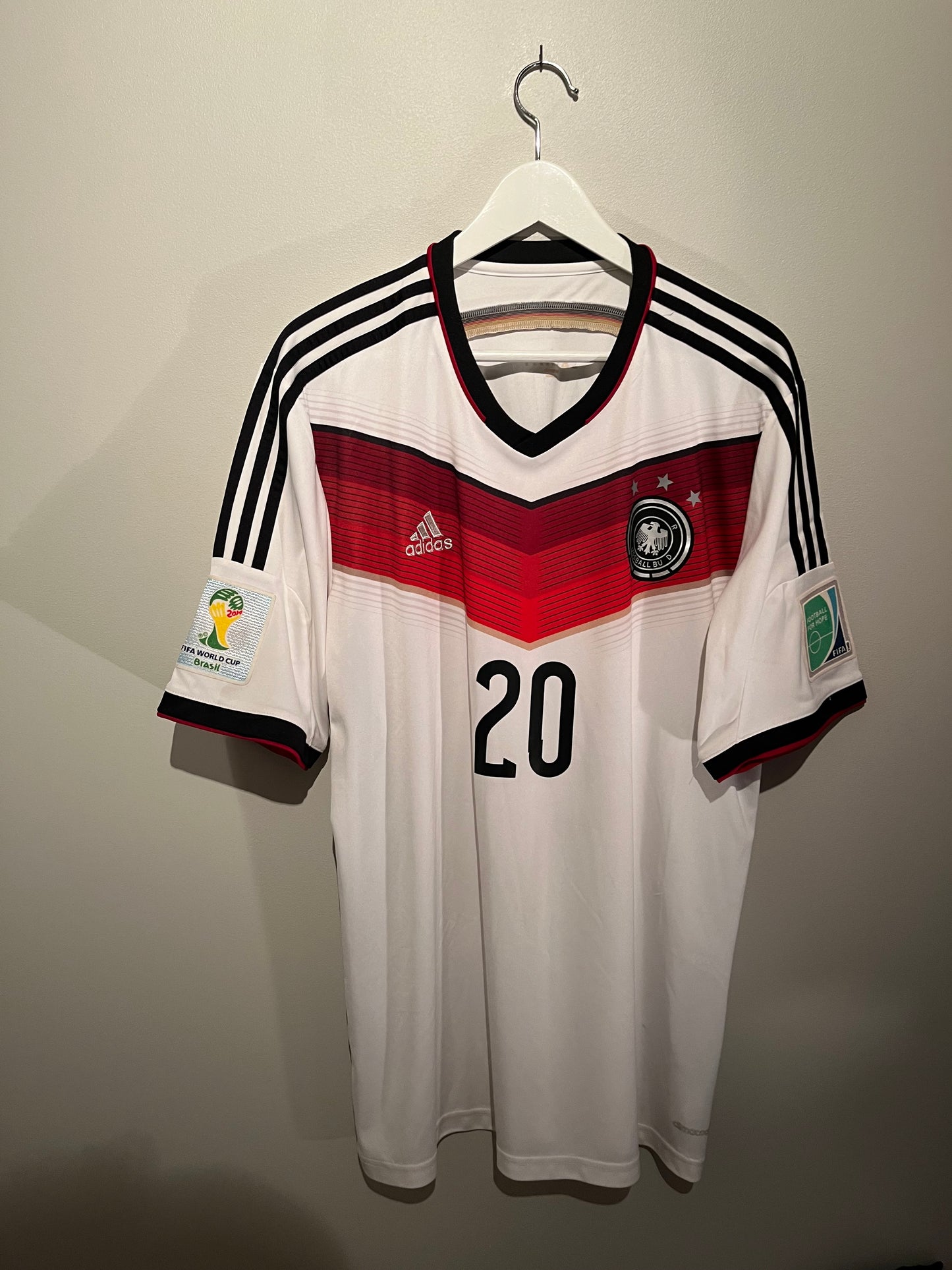 Germany home 2014 #20 Boateng (XL) 7/10