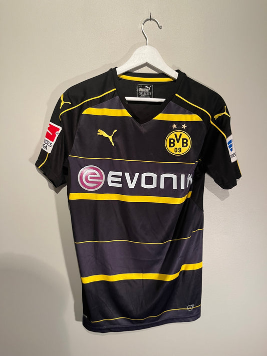 Borussia Dortmund away 16/17 #11 Reus (S) 7/10