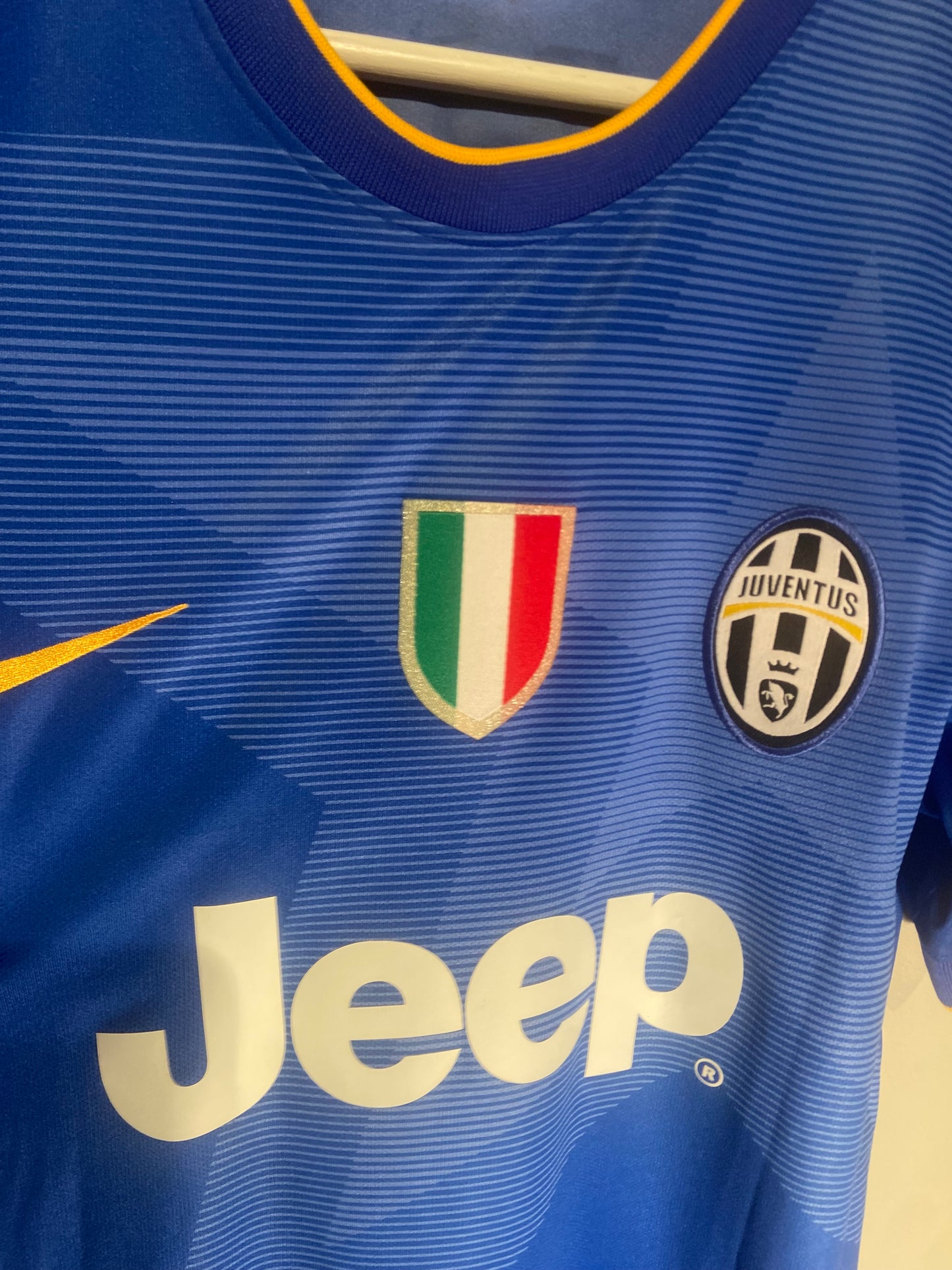 Juventus away 14/15 #6 Pogba (S) 6/10