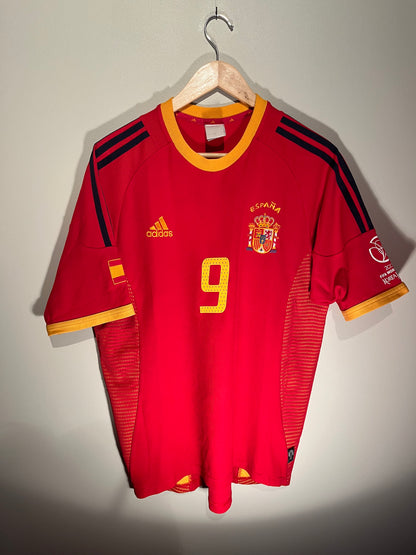 Spain home 2002 #9 Morientes (S) 7/10