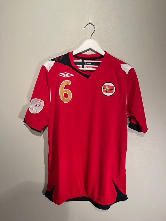 Norway home 2008 #6 Riise (S) 8/10