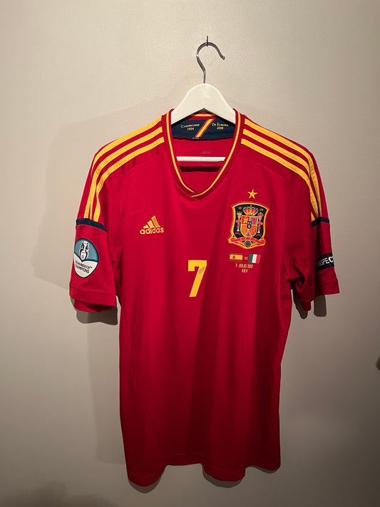 Spain home 2012 #7 David Villa (M) 8/10