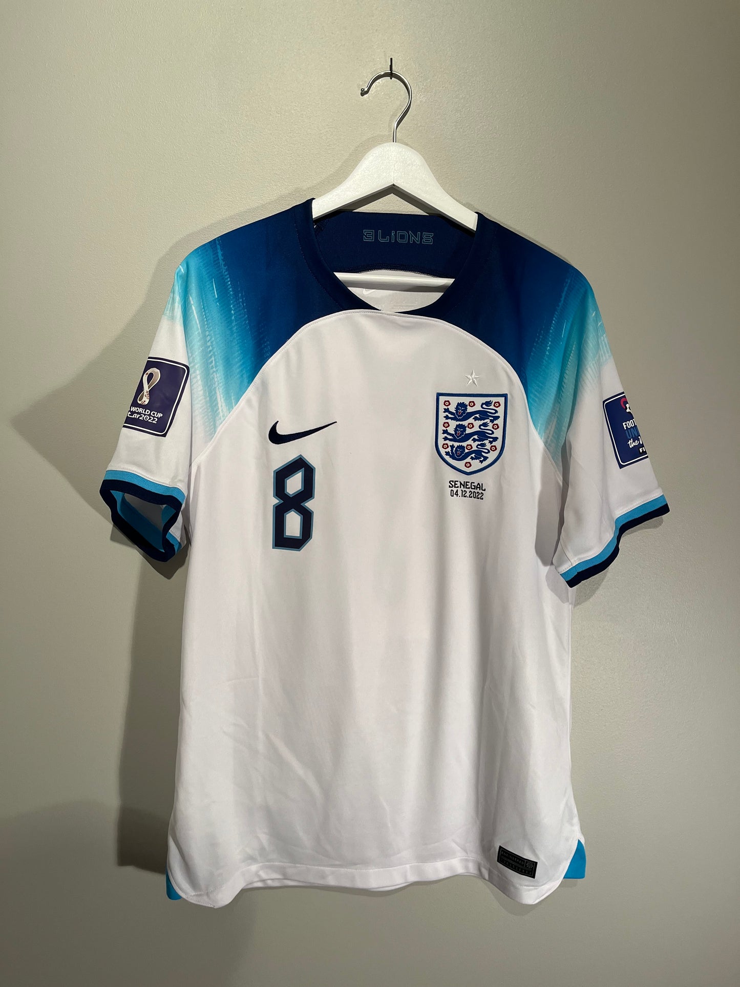 England home 2022 #8 Henderson (M) 8/10