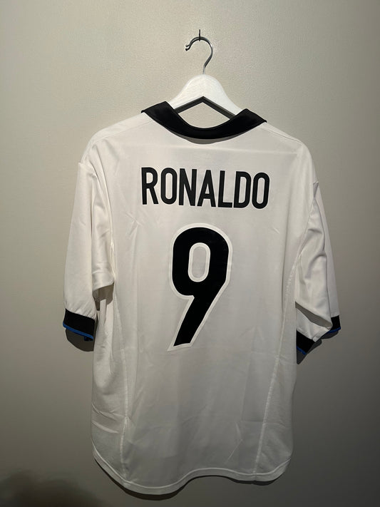 Inter Milan away 1998/1999 #9 Ronaldo (M) 8/10