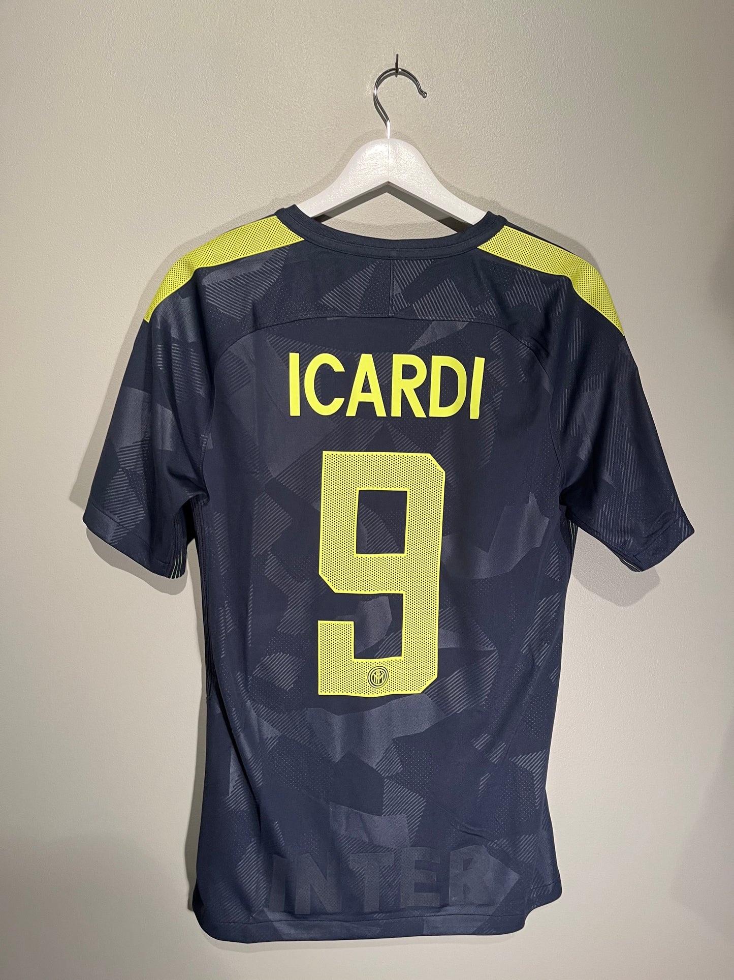 Inter Milan 17/18 third #9 Icardi (S) 7/10