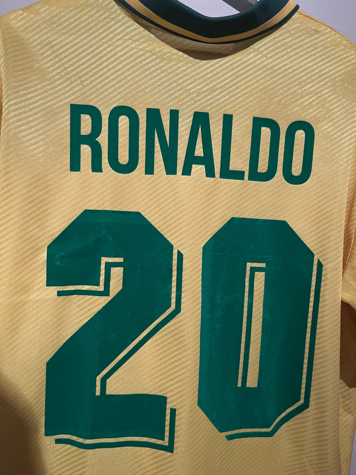 Brazil home 94/96 #20 Ronaldo (L) 7/10
