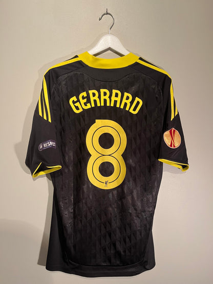 Liverpool third 2010/2011 #8 Gerrard (M) 7/10