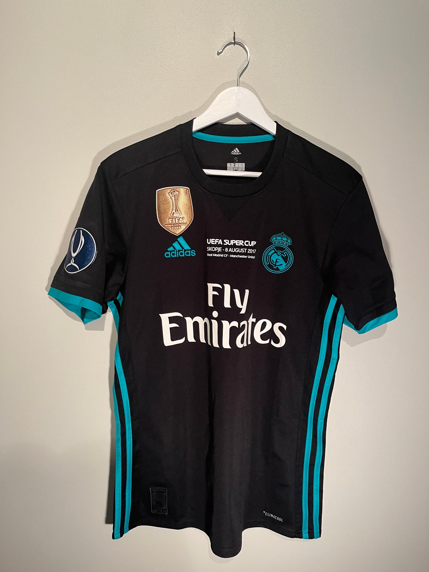 Real Madrid away 2017 Super Cup final (S) 8/10