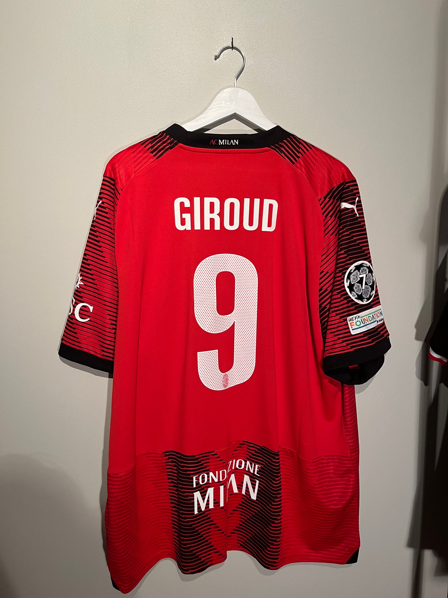 AC Milan home 23/24 #9 Giroud (XXL) 10/10