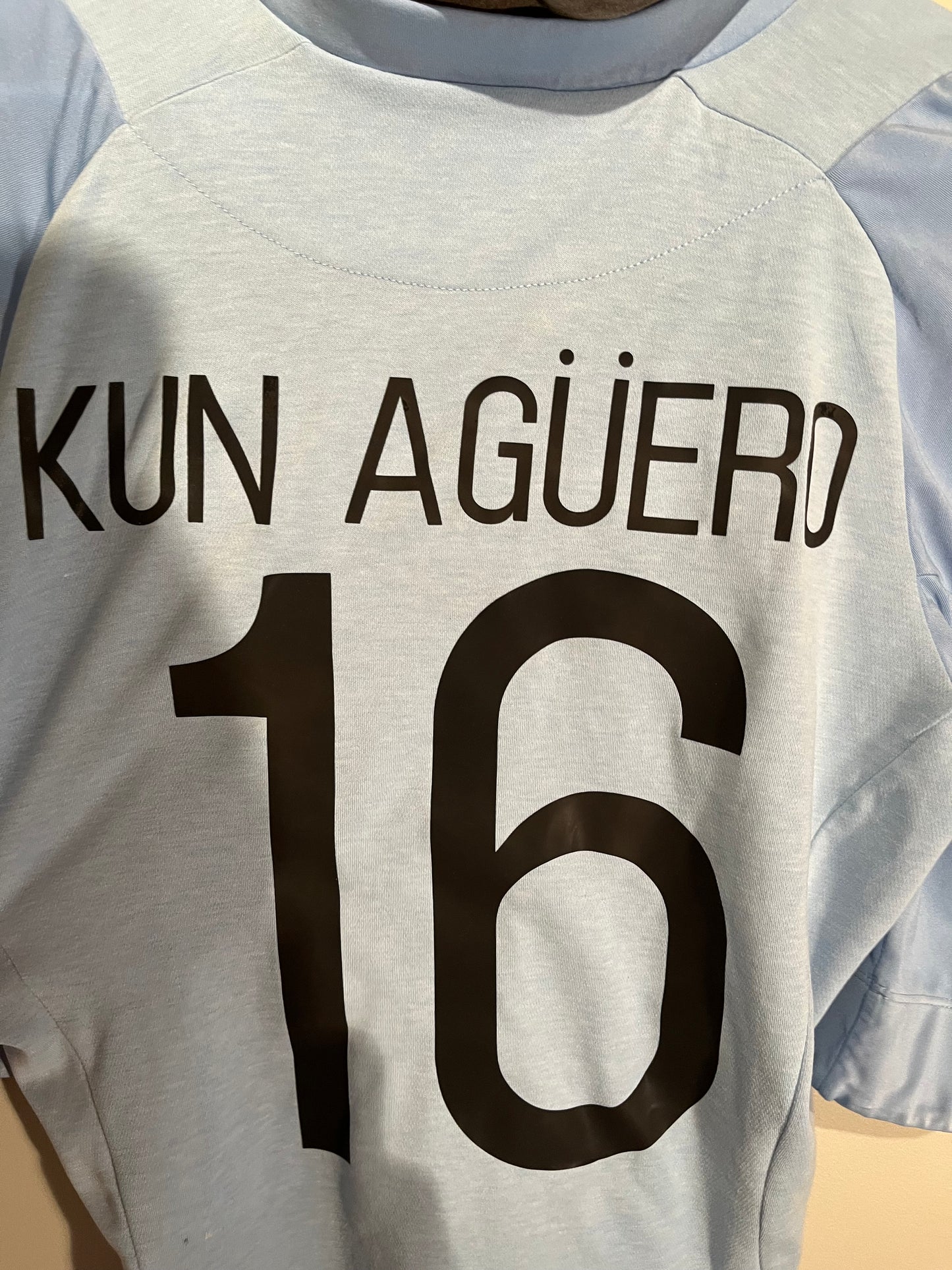 Manchester City home 2012/2013 #16 Kun Aguero (S) 6/10